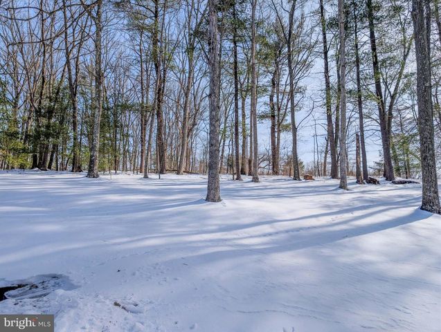 1892 MILK AND WATER N, Everett, PA 15537