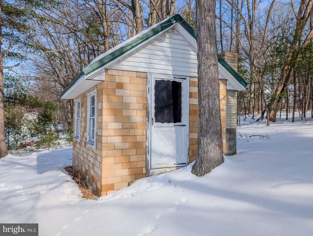 1892 MILK AND WATER N, Everett, PA 15537