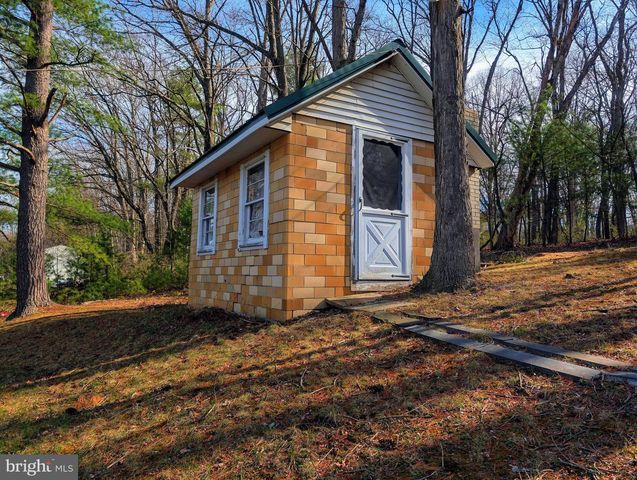 1892 MILK AND WATER N, Everett, PA 15537