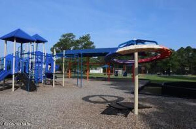13 N High Point Road, Southport, NC 28461