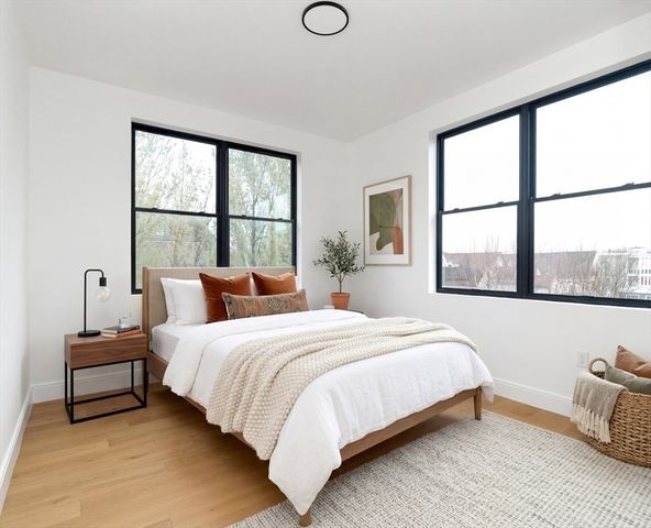 182 Tremont St 4, Somerville, MA 02143