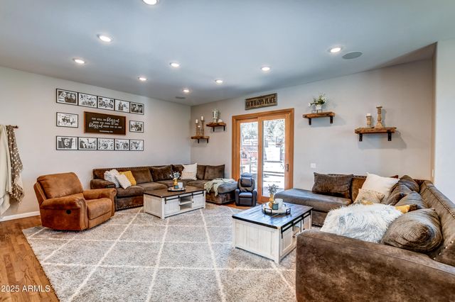 3000 W SHADOW VALLEY RANCH Road, Prescott, AZ 86305