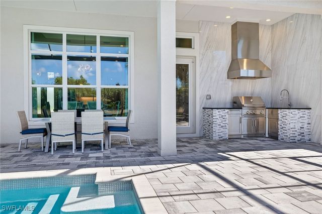 14258 Galley CT, Naples, FL 34114