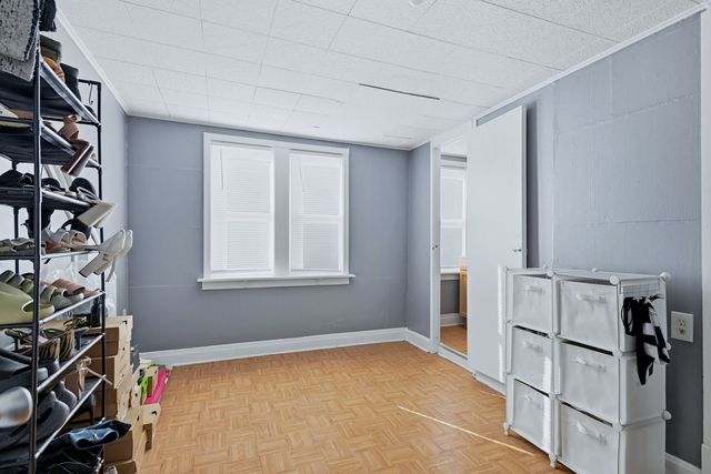 8412 S Manistee Avenue, Chicago, IL 60617