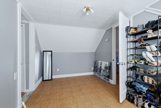 8412 S Manistee Avenue, Chicago, IL 60617