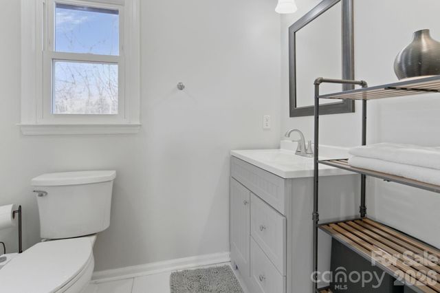 122 E Cj Thomas Road, Monroe, NC 28110