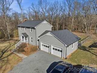 122 E Cj Thomas Road, Monroe, NC 28110
