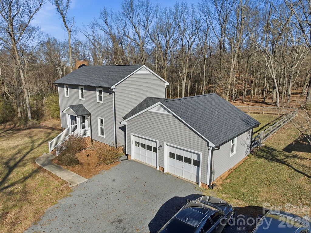 122 E Cj Thomas Road, Monroe, NC 28110