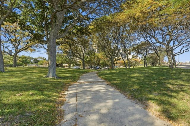 350 Revere Beach Blvd P2-13R, Revere, MA 02151