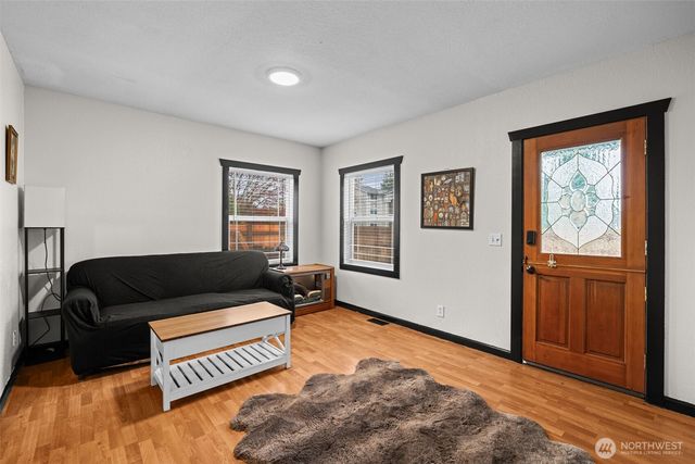 7012 47th Avenue NE, Marysville, WA 98270