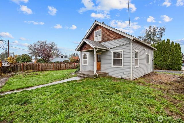 7012 47th Avenue NE, Marysville, WA 98270