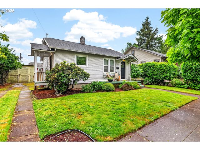 1312 Se MALL St, Portland, OR 97202