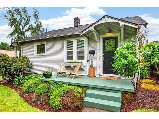 1312 Se MALL St, Portland, OR 97202
