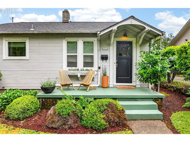 1312 Se MALL St, Portland, OR 97202