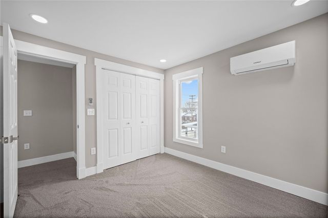 328 Line Ave, Ellwood City, PA 16117