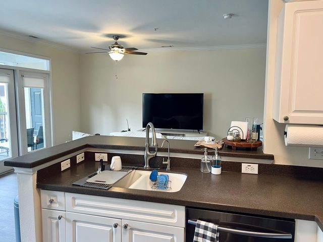 130 River Landing Drive 4202, Daniel Island, SC 29492