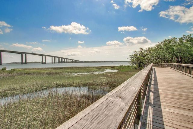 130 River Landing Drive 4202, Daniel Island, SC 29492