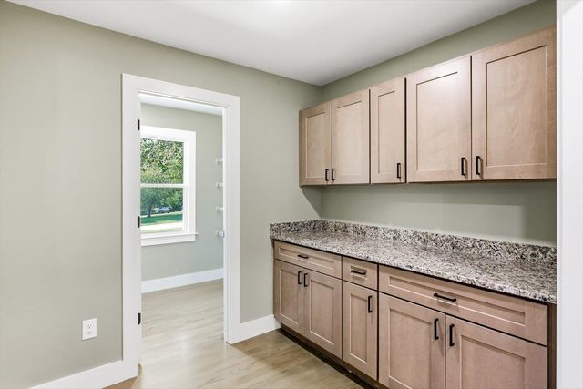 128 Galaxie Place, Spartanburg, SC 29307