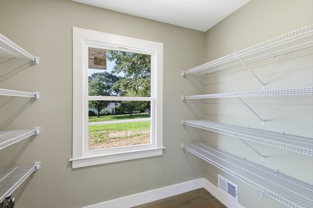 128 Galaxie Place, Spartanburg, SC 29307