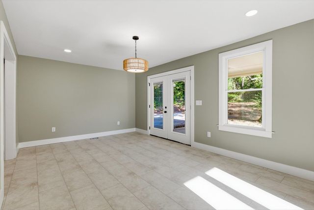 128 Galaxie Place, Spartanburg, SC 29307