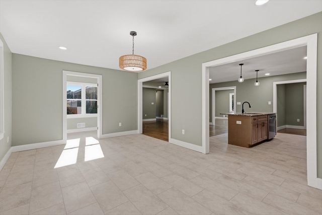 128 Galaxie Place, Spartanburg, SC 29307