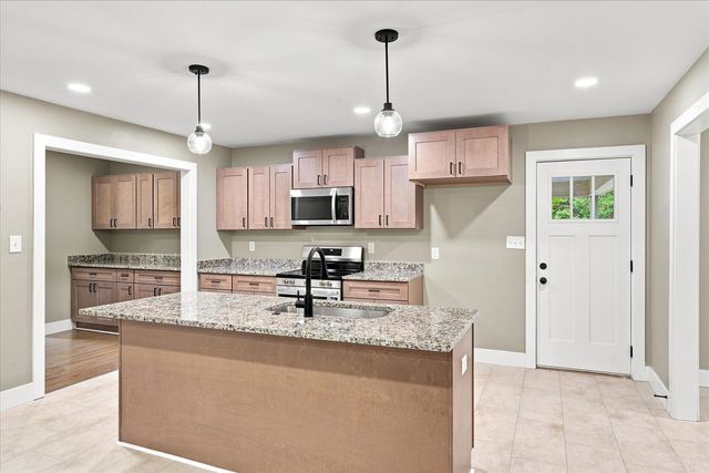 128 Galaxie Place, Spartanburg, SC 29307