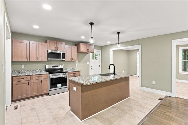 128 Galaxie Place, Spartanburg, SC 29307