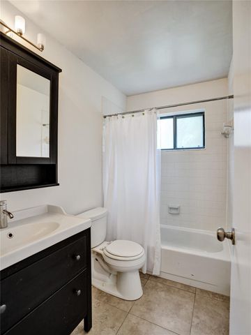 930 SW 9th Street Circle 206, Boca Raton, FL 33486