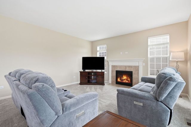 1108 Trillium Lane, Shorewood, IL 60404