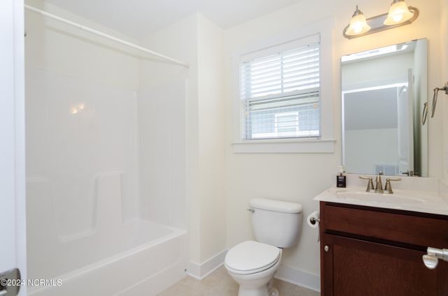 401 Titleist Lane, Wilmington, NC 28412