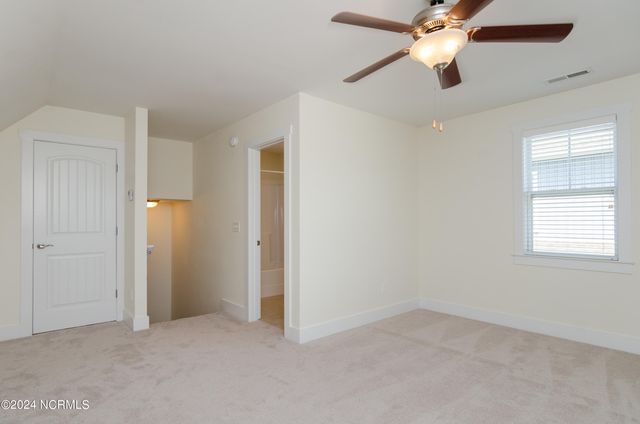 401 Titleist Lane, Wilmington, NC 28412