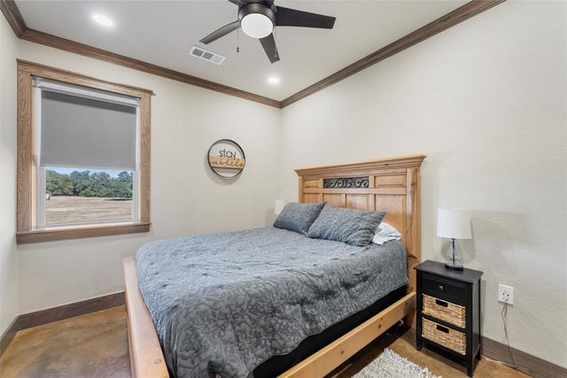 684 County Road 473, Lott, TX 76656