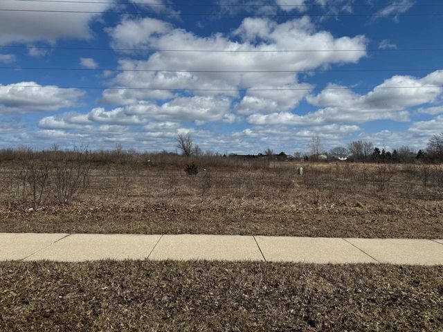 9338 N BURBANK AVENUE, Milwaukee, WI 53224