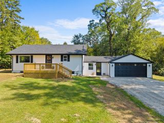 123 S 300 W, Valparaiso, IN 46385