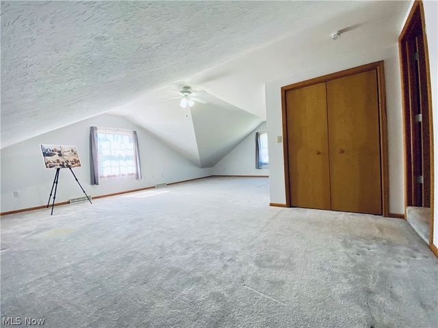 869 MOSS CANYON Drive, Amherst, OH 44001