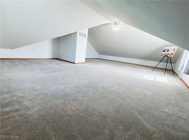 869 MOSS CANYON Drive, Amherst, OH 44001