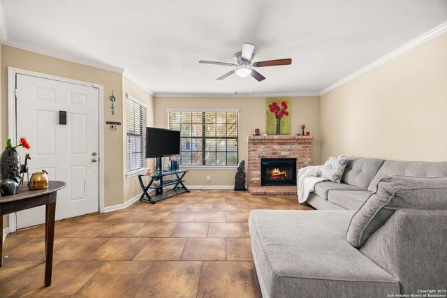 11610 Vance Jackson Rd Apt 105, San Antonio, TX 78230