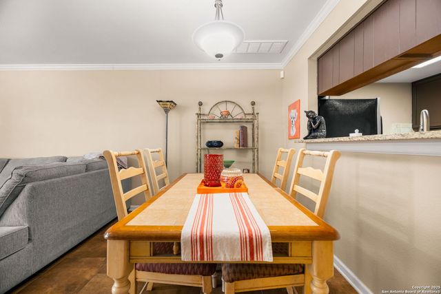 11610 Vance Jackson Rd Apt 105, San Antonio, TX 78230