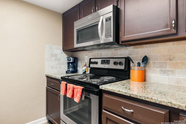 11610 Vance Jackson Rd Apt 105, San Antonio, TX 78230