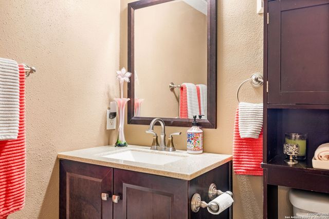 11610 Vance Jackson Rd Apt 105, San Antonio, TX 78230