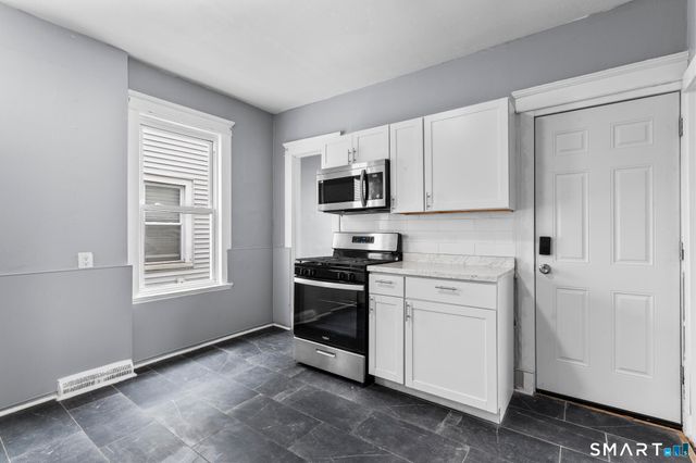 78 Shelton Avenue 2nd Flr, New Haven, CT 06511