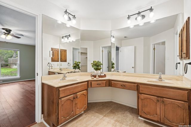 2119 OAK RNCH, San Antonio, TX 78259