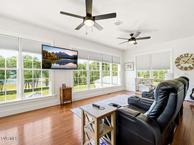 220 Misty View Circle, Rogersville, TN 37857