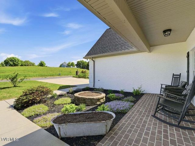 220 Misty View Circle, Rogersville, TN 37857