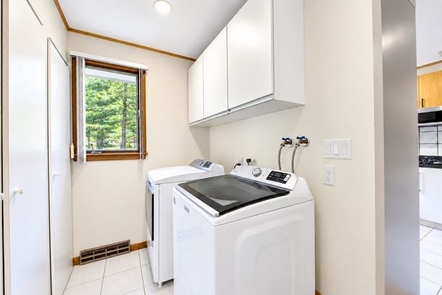 9 West Ridge Dr, Sharon, MA 02067