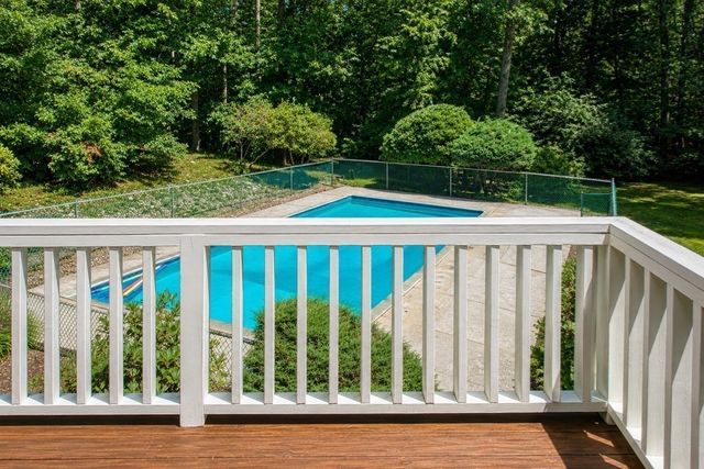 9 West Ridge Dr, Sharon, MA 02067