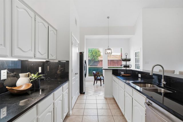 4661 Thanksgiving Lane, Plano, TX 75024