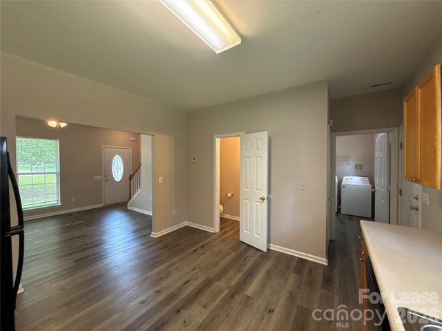 1525 Braveheart Lane, Charlotte, NC 28216