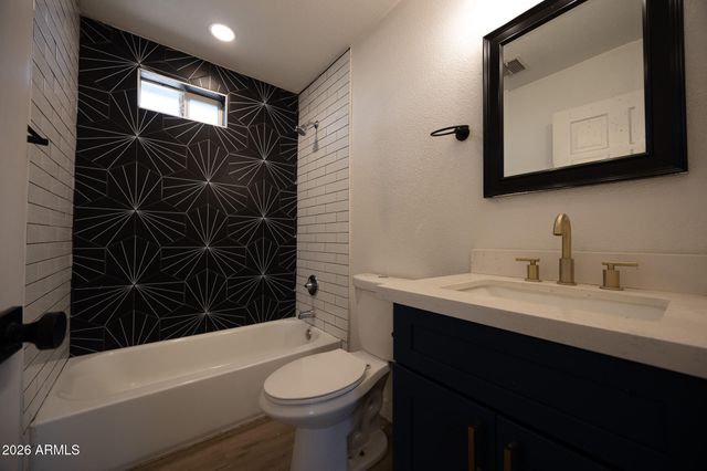 719 N 12TH Avenue 4, Phoenix, AZ 85007