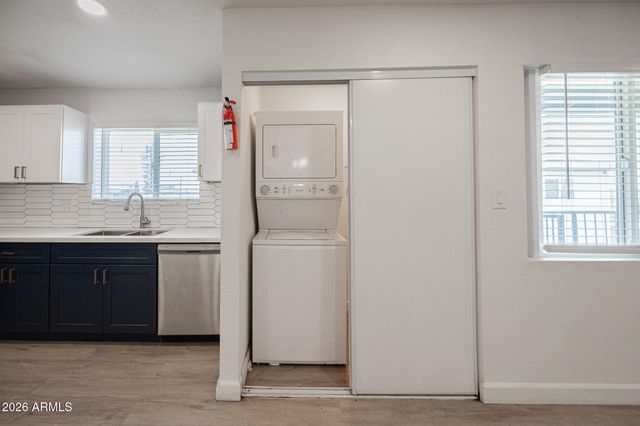 719 N 12TH Avenue 4, Phoenix, AZ 85007